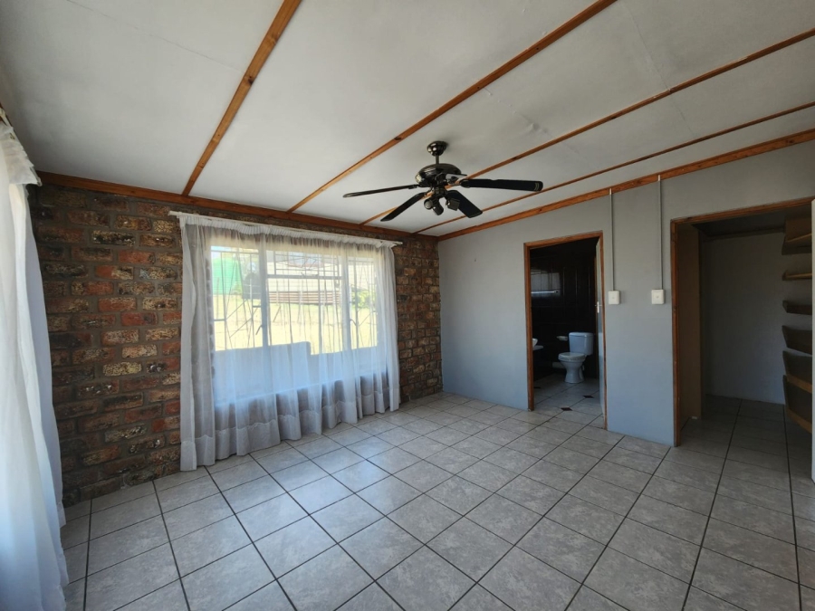 Commercial Property for Sale in Friemersheim Western Cape